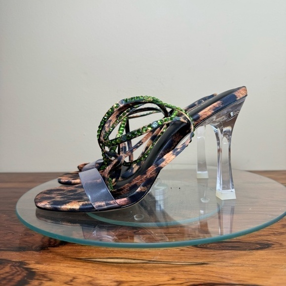 Larroudé Disco Gloria Leopard-Print Wrap Sandals 315$ - Picture 4 of 16